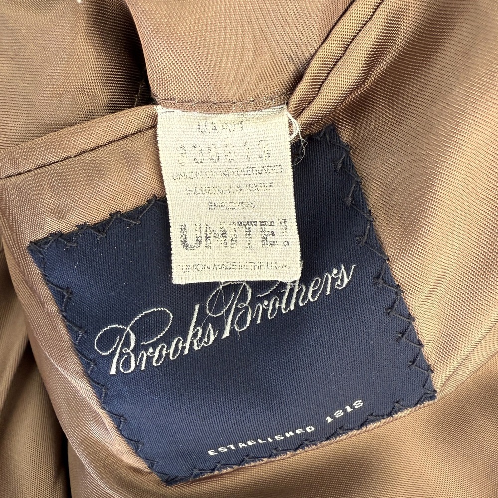 Men's Brooks Brothers Classic 2 Button 100% Wool Blazer - 40R (Made in USA) - Picture 7 of 9